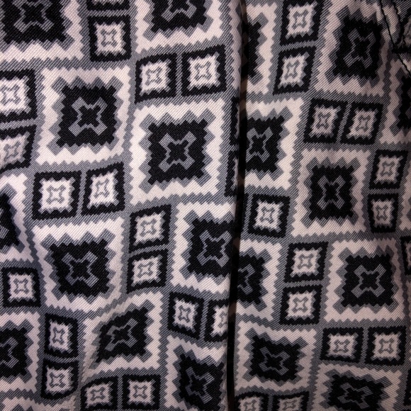 Daisy Fuentes Pajama Set - Picture 5 of 5